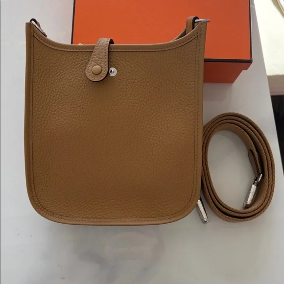 Brand new Hermes mini evelyne biscuit brown neutral color with camel strap - Picture 2 of 7